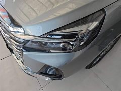 Buick GL8 Land Business Class Comfort Edition - ფოტო 15