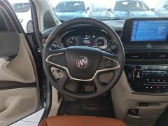 Buick GL8 Land Business Class Comfort Edition - ფოტო 3