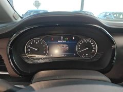 Buick GL8 Land Business Class Comfort Edition - ფოტო 4