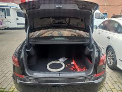 Volkswagen Passat 330TSI Starry Sky Elite - ფოტო 19