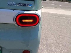 Wuling Hongguang MINIEV Third Generation 215km Youth Edition - ფოტო 8