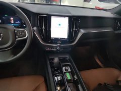 Volvo XC60 B5 AWD Smart Luxury Edition - ფოტო 14