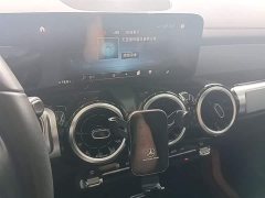 Mercedes-Benz GLB 180 Dynamic - ფოტო 13