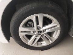 Toyota Corolla 1.8L CVT Luxury - ფოტო 19