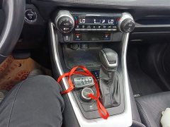 Toyota Venza Hybrid 2.5L E-CVT AWD Premium - ფოტო 10