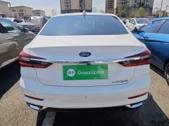 Ford Fiesta 1.5L Automatic Diamond Edition - фото 6