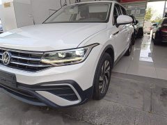 Volkswagen Tiguan L 330TSI Automatic Two-Wheel Drive Comfort Edition - ფოტო 18