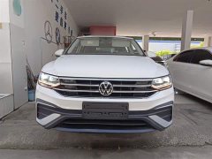 Volkswagen Tiguan L 330TSI Automatic Two-Wheel Drive Comfort Edition - ფოტო 3