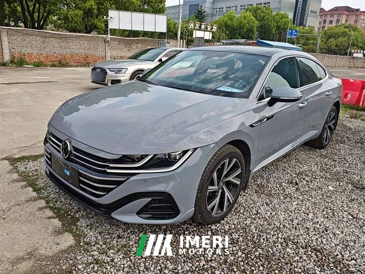 Volkswagen CC Facelift 330TSI Dazzling Popular Edition