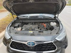 Toyota Highlander Hybrid 2.5L AWD Premium 7-Seater - ფოტო 16