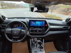 Toyota Highlander Hybrid 2.5L AWD Premium 7-Seater - ფოტო 6