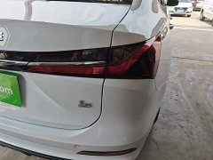 SAIC MG i5 2023 1.5L CVT Luxury - ფოტო 8