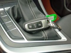 Geely Emgrand X3 2020 1.5L CVT Luxury - ფოტო 9