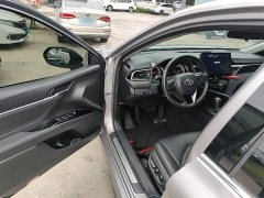 Toyota Camry 2.0G Luxury - ფოტო 16