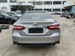 Toyota Camry 2.0G Luxury - ფოტო 6