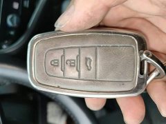 Toyota Camry 2.0G Luxury - ფოტო 9