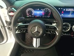 Mercedes-Benz A-Class Facelift A 200 L Fashion Edition - ფოტო 11