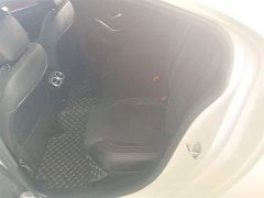 Mercedes-Benz A-Class Facelift A 200 L Fashion Edition - ფოტო 17