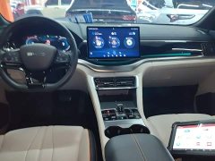 BYD Song Plus New Energy DM-i 110km Flagship Honors Edition - ფოტო 10