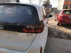 Honda Fit 1.5L CVT Trend Edition - ფოტო 8
