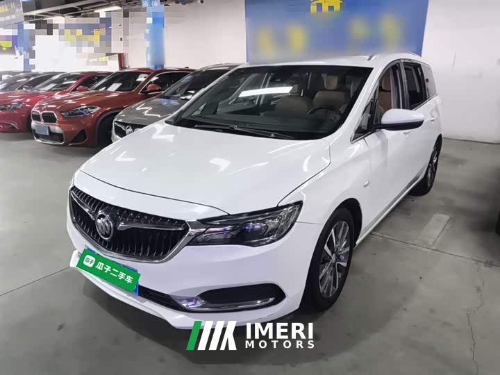 Buick GL6 323T Hybrid Connected Luxury Edition