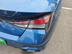 Hyundai Elantra 1.5L CVT GLX Elite - ფოტო 8