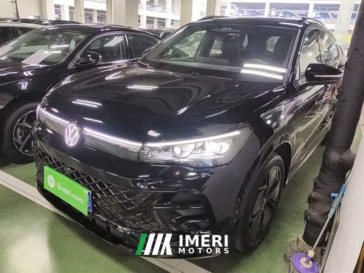 Volkswagen Tiguan L PRO 330TSI FWD R-Line Premium Edition