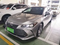 Toyota Avalon 2.0L Luxury - ფოტო 1