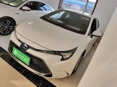 Toyota Corolla Hybrid 1.8H E-CVT Luxury - ფოტო 2