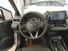 Toyota Corolla Hybrid 1.8H E-CVT Luxury - ფოტო 3