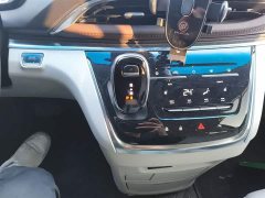 Buick GL8 Land Business Class 652T Comfort - ფოტო 7