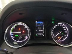 Toyota Camry Hybrid Luxury - photo 12