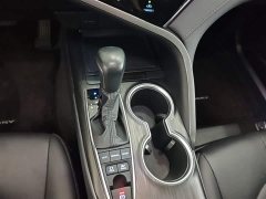 Toyota Camry Hybrid Luxury - photo 14