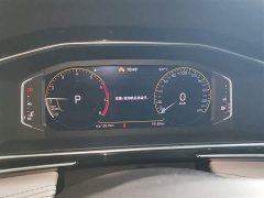 Volkswagen Tiguan L Outstanding Edition 300TSI Automatic Two-Wheel Drive Dragon Ascendant Version - ფოტო 8