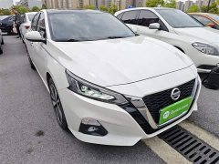 Nissan Teana 2021 2.0L XL Comfort - ფოტო 4