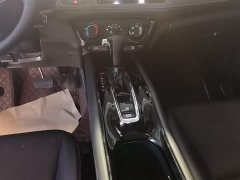 Honda Vezel 2020 1.5L CVT Pioneer Edition - ფოტო 14