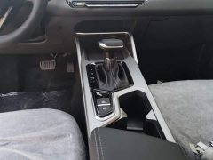 Geely Emgrand 4 Million Commemorative Edition 1.5L CVT Excellence - ფოტო 14