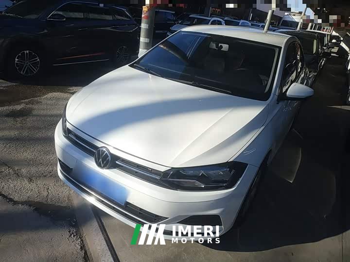 Volkswagen Polo Facelift Plus 1.5L Automatic Passion Life Edition - ავტომობილი ჩინეთიდან