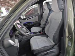 Volkswagen Taos L 380TSI AWD Luxury Easy Package - ფოტო 11