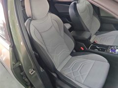 Volkswagen Taos L 380TSI AWD Luxury Easy Package - ფოტო 20