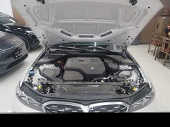 BMW 3 Series 325Li M Sport Package - ფოტო 20
