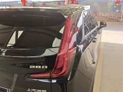 Cadillac XT4 28T FWD Technology - ფოტო 8