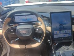 Geely Boyue L 2023 1.5TD DCT Luxury - ფოტო 6