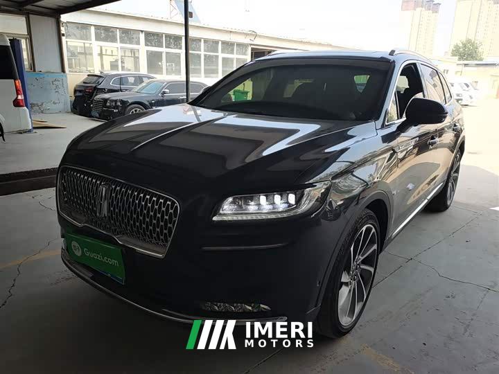 Lincoln Explorer 2.7T AWD Prestige