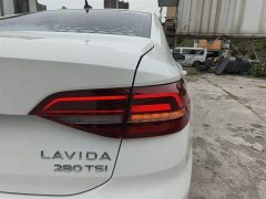 Volkswagen Lavida 280TSI DSG Comfort - ფოტო 8