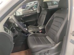Volkswagen Tiguan L 380TSI Automatic AWD R-Line Premium 7-Seater - ფოტო 15