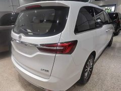 Buick GL8 Land Business Class Comfort Edition - ფოტო 7