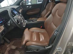 Volvo XC60 B5 AWD Smart Remote Luxury Edition - ფოტო 15