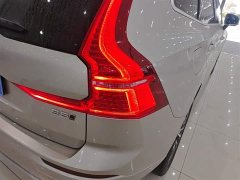 Volvo XC60 B5 AWD Smart Remote Luxury Edition - ფოტო 8
