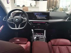 BMW 3 Series 2025 330Li M Sport Night Edition Package - ფოტო 10